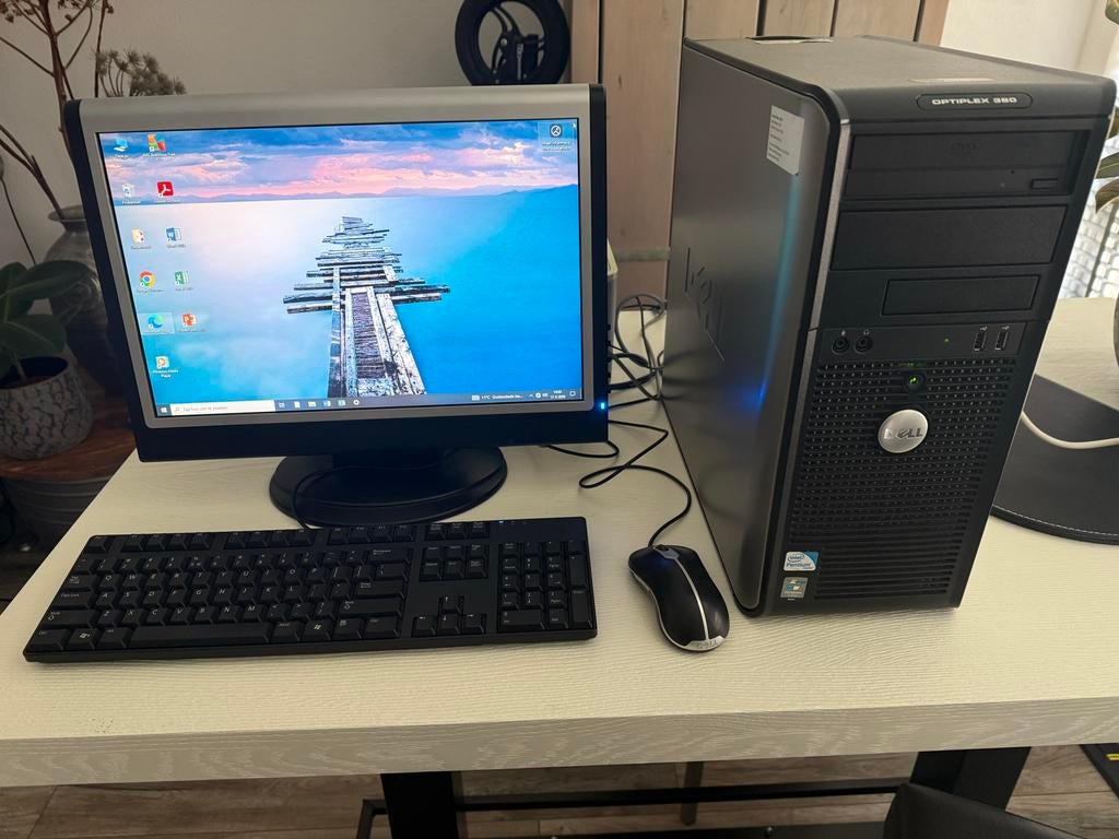Complete Desktop PC Set met Windows 10 en HP Printer, Computers en Software, Desktop Pc's, 2 tot 3 Ghz, Virtual Reality, Zo goed als nieuw