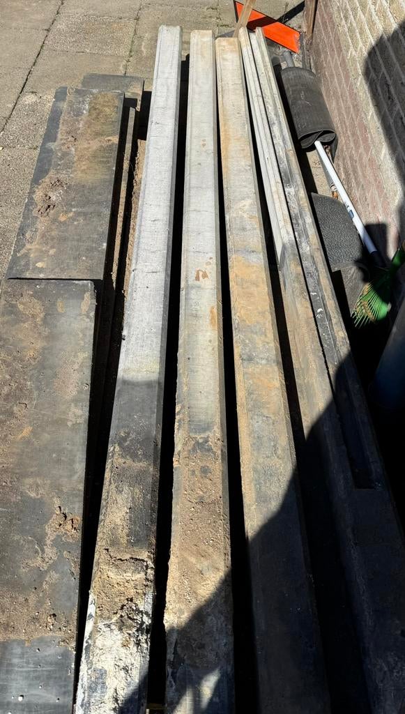 4x schutting paal (gleuf) en onderplaat., Ophalen, Gebruikt, Hout, 3 tot 6 meter