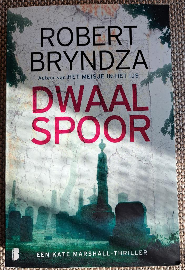 ROBERT BRYNDZA – thriller     (zo goed als nieuw), Boeken, Thrillers, Ophalen of Verzenden, Zo goed als nieuw