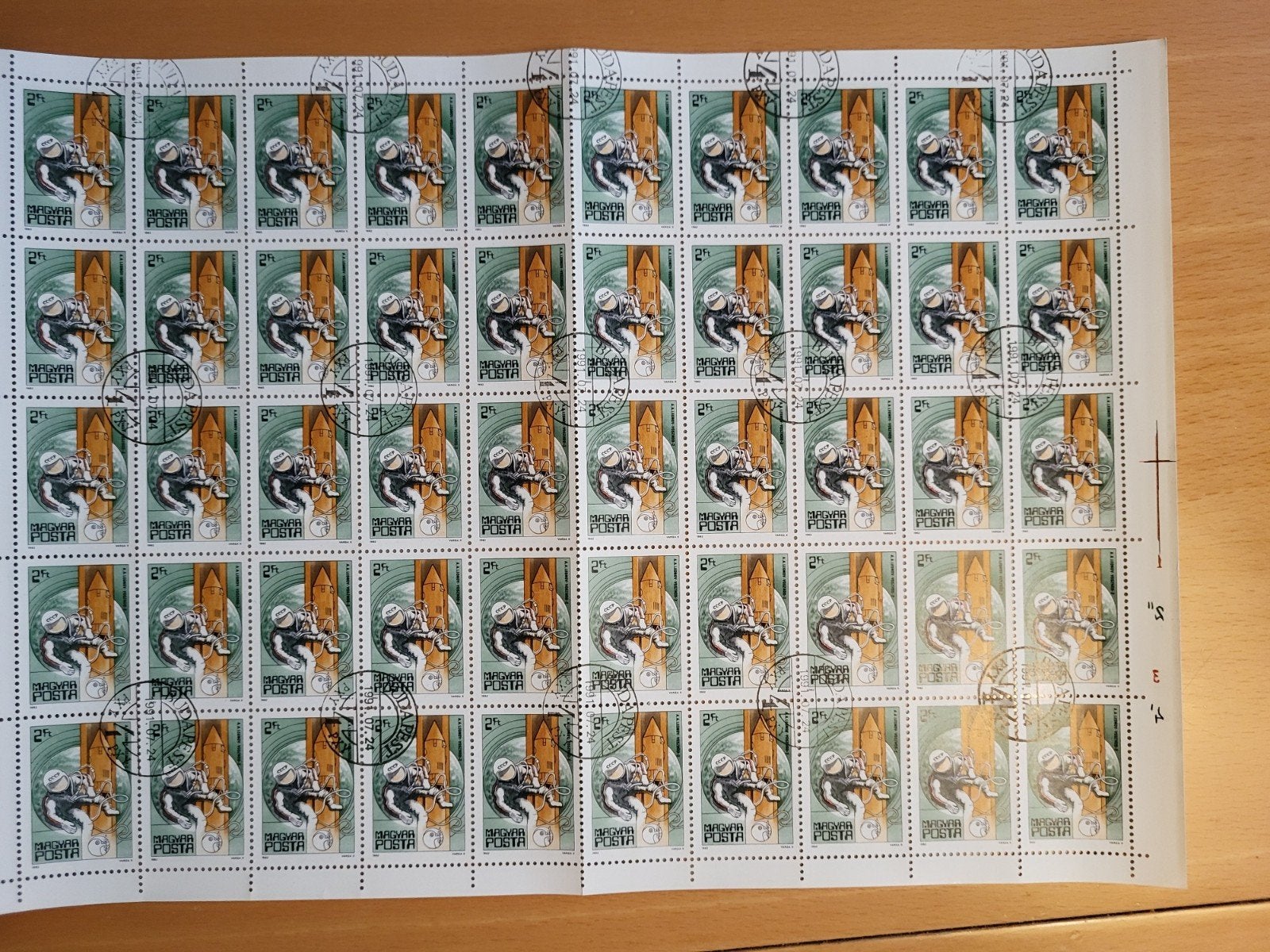 Blok van 50 Hongaarse postzegels - Gestempeld, Ophalen of Verzenden, Overige landen, Gestempeld