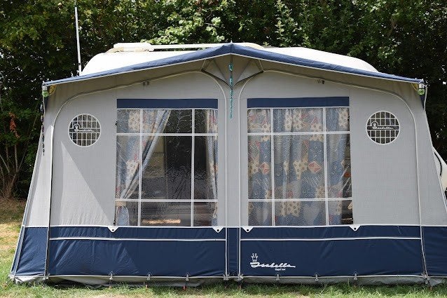 Isabella Capri Lux Blue voortent – Omloop 825., Ophalen, Gebruikt, Isabella