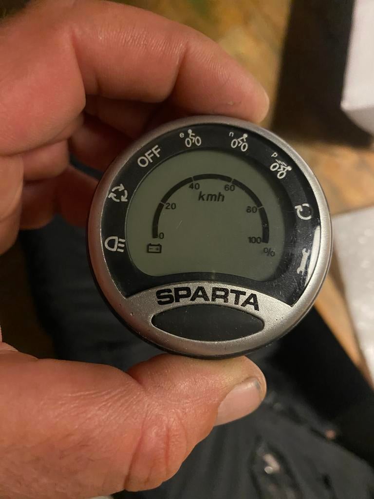 Sparta display, Ophalen, Zo goed als nieuw