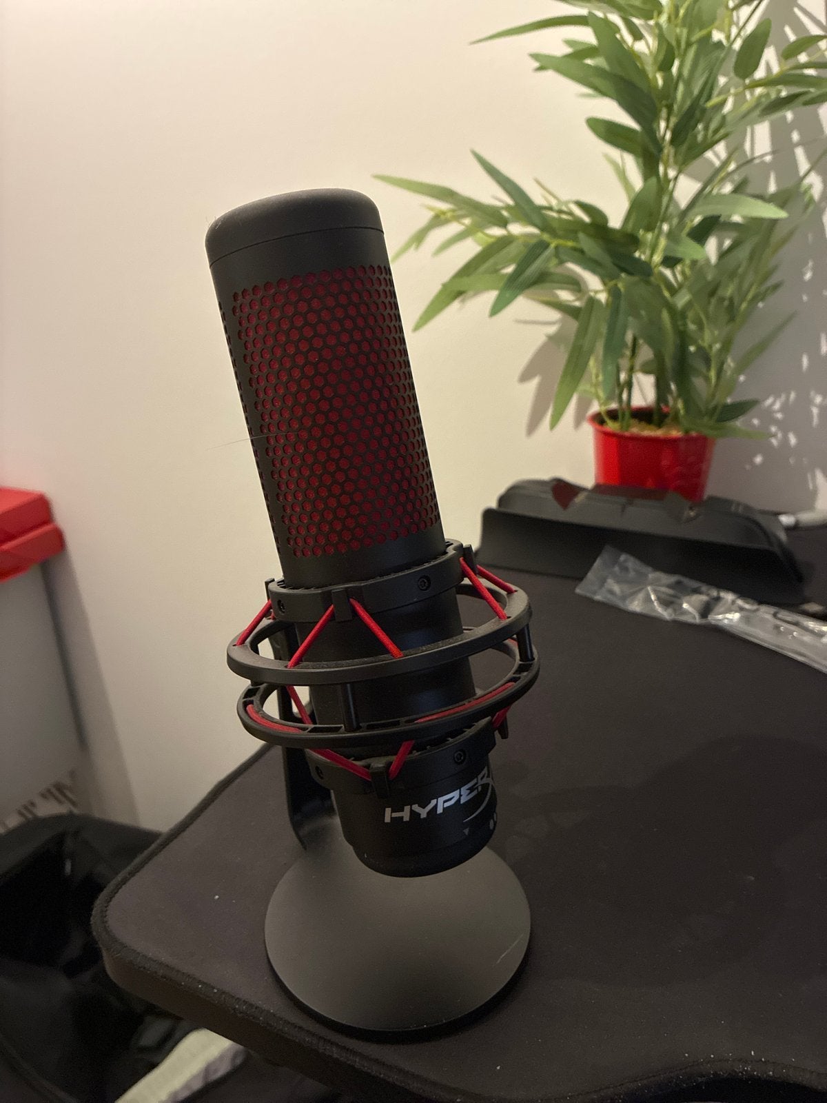 HyperX QuadCast S USB Condensator Gaming Microfoon, Ophalen of Verzenden, Zo goed als nieuw, Studiomicrofoon
