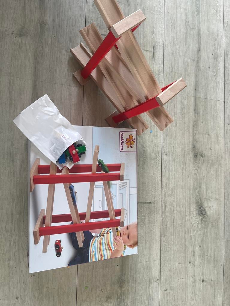 Eichhorn autospeelbaan - Zo goed als nieuw, Kinderen en Baby's, Ophalen, Zo goed als nieuw, Overige typen, Met wieltjes