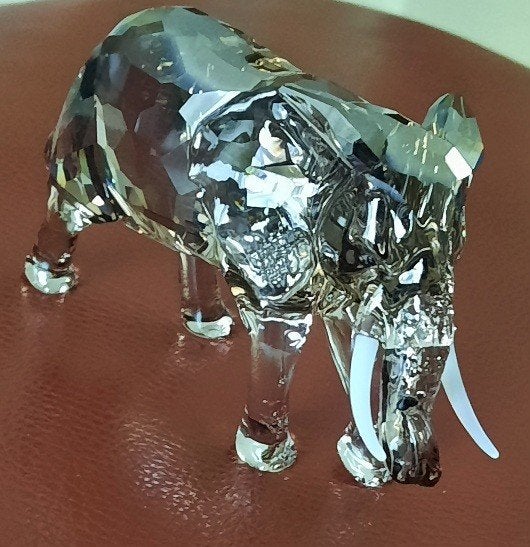 Swarovski Olifant Zena Jubileum editie 2022, Ophalen of Verzenden, Nieuw, Figuurtje