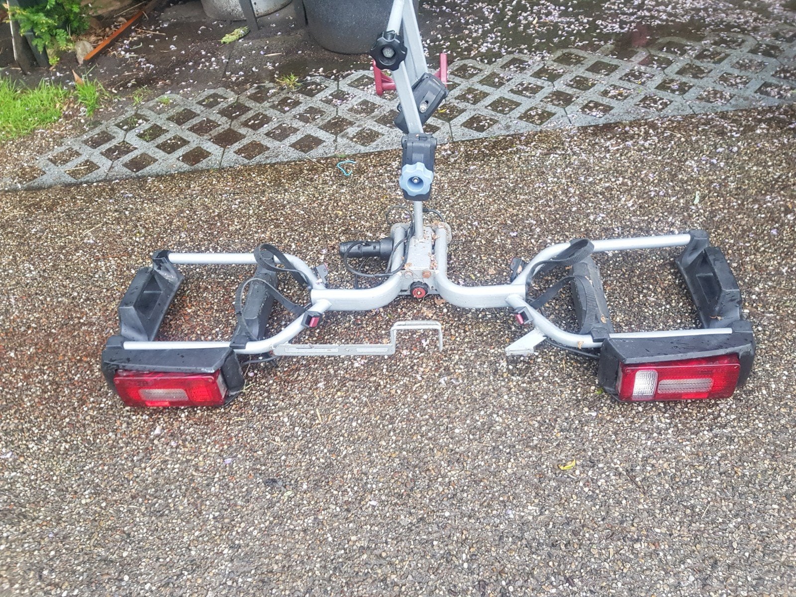 Mova next Fietsendrager, Ophalen, Trekhaakdrager