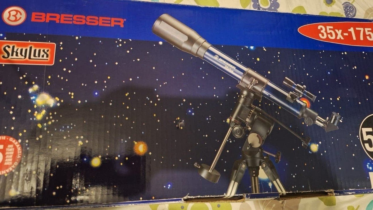 Foto 5 van Fijne hobby Astronomie. Parallactische refractor 70/700 comp
