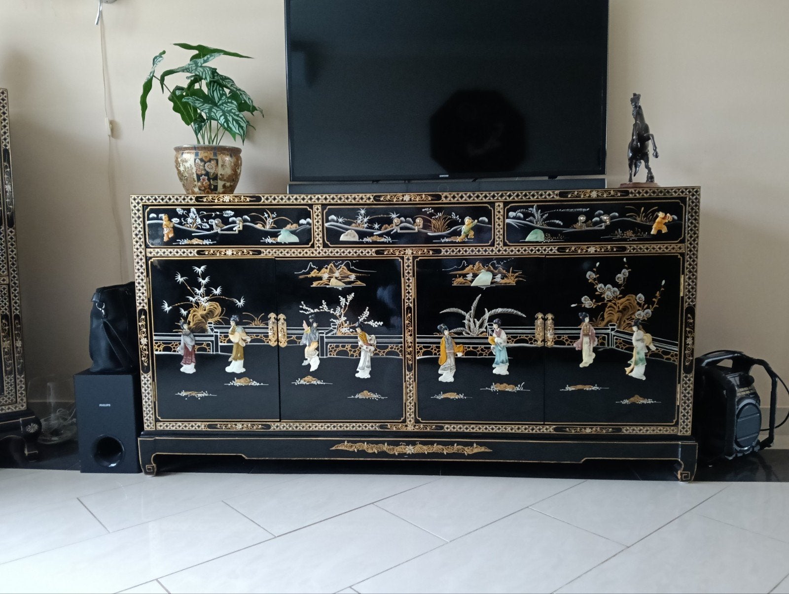 Chinese meubels zwart en goud, Ophalen