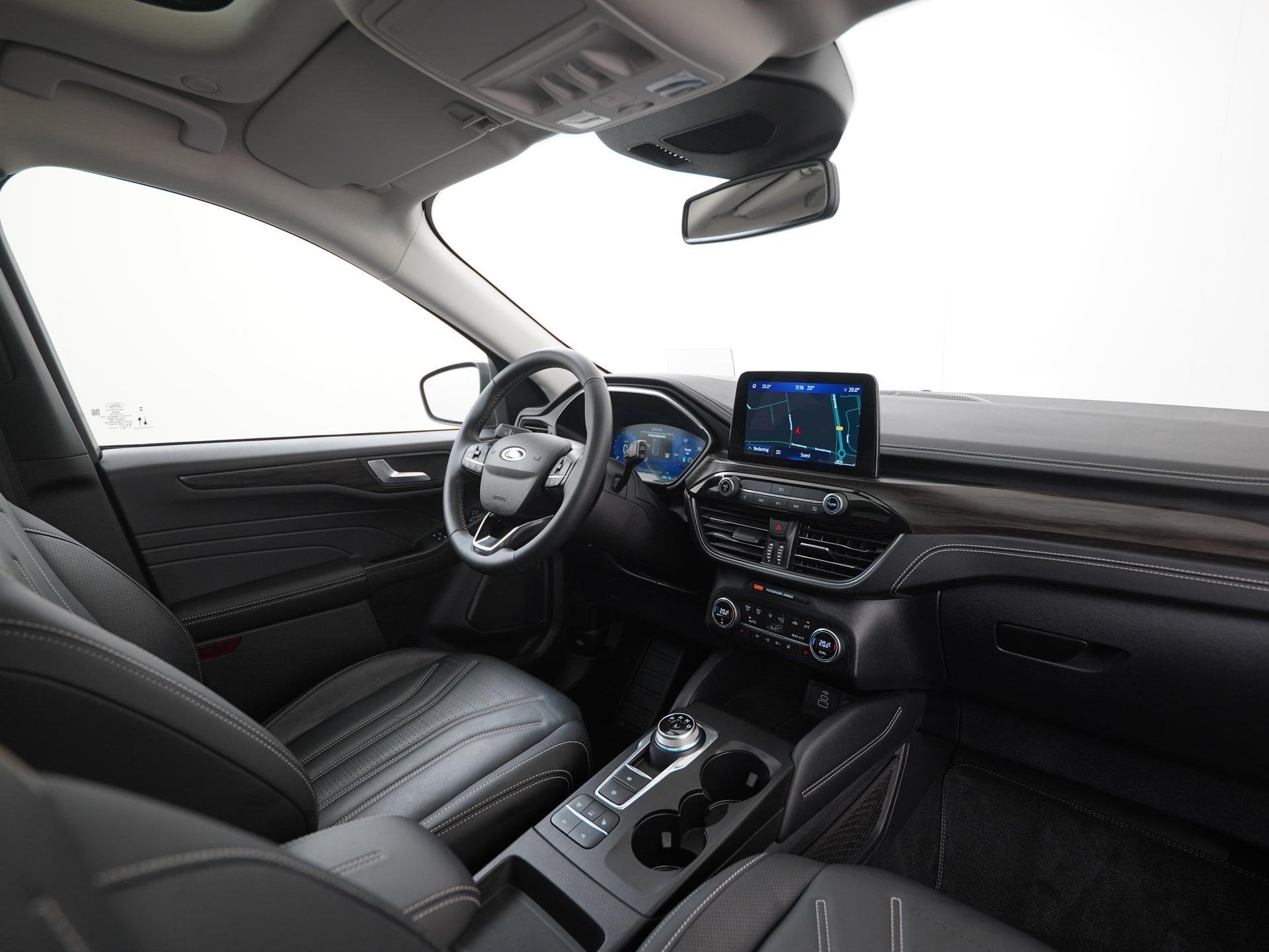 Foto 2 van Ford Kuga 2.5 PHEV Vignale | Panoramadak | ACC | Head Up | Z