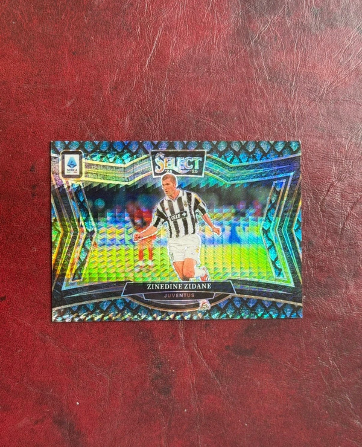 Zinedine Zidane /18 Dragon Scale, Ophalen of Verzenden, Zo goed als nieuw, Buitenlandse clubs, Spelerskaart