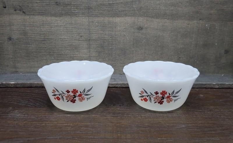 2 vintage Fire King Opaline--melkglas schaaltjes, Ophalen of Verzenden, Fire king, ., .