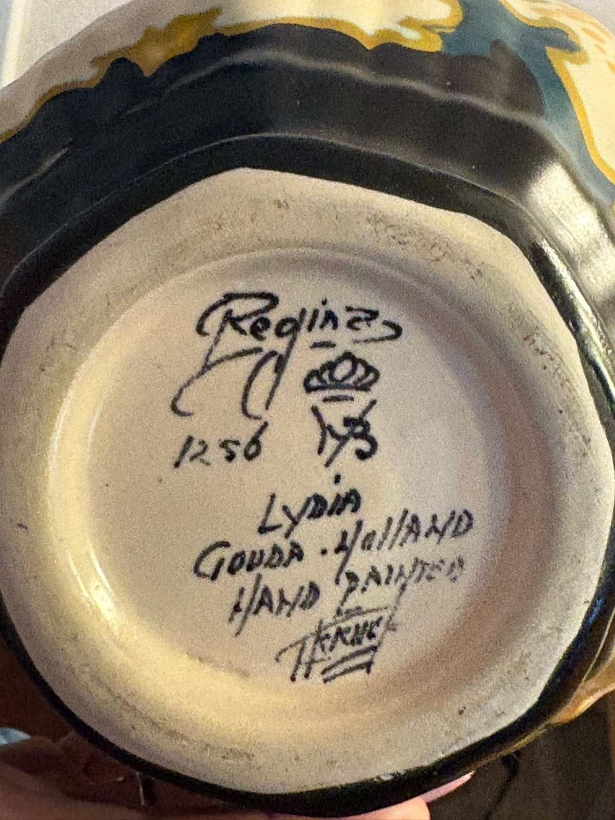 Regina Gouda Lydia Handgeschilderde Vaas, Antiek en Kunst, Ophalen