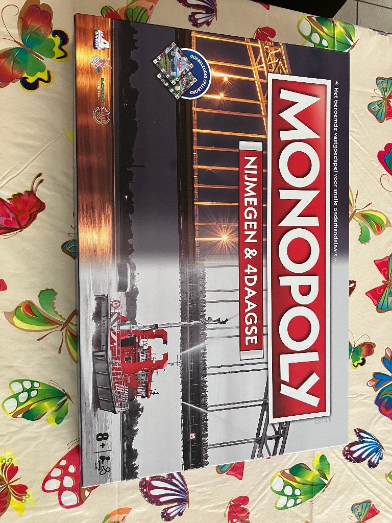Monopoly Nijmegen & 4daagse ( nieuw ), Ophalen of Verzenden, Nieuw