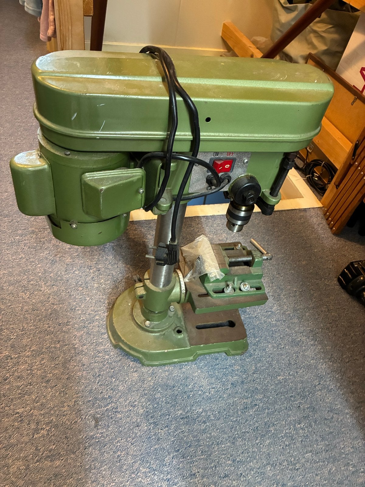 Ferm Kolomboormachine FM-13 - Heavy Duty Boormachine, Doe-het-zelf en Verbouw, Gereedschap | Boormachines, Ophalen, Gebruikt, Minder dan 400 watt
