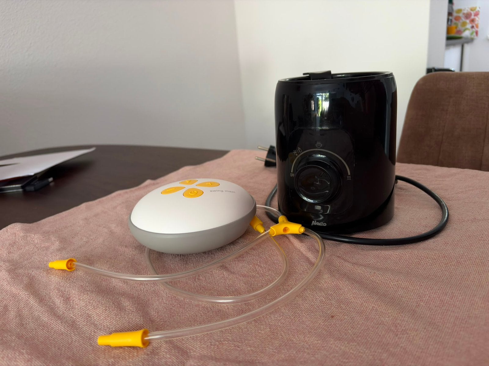 Medela maxi swing borst kolf met Flessenwarmer, Ophalen, Gebruikt, Borstkolf, Medela
