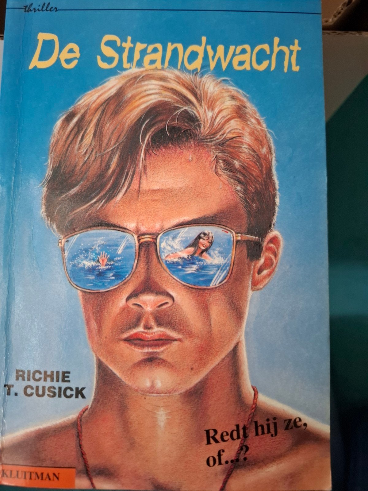 De Strandwacht - R.T. Cusick (Thriller), Boeken, Thrillers, Gelezen, Nederland, Ophalen of Verzenden