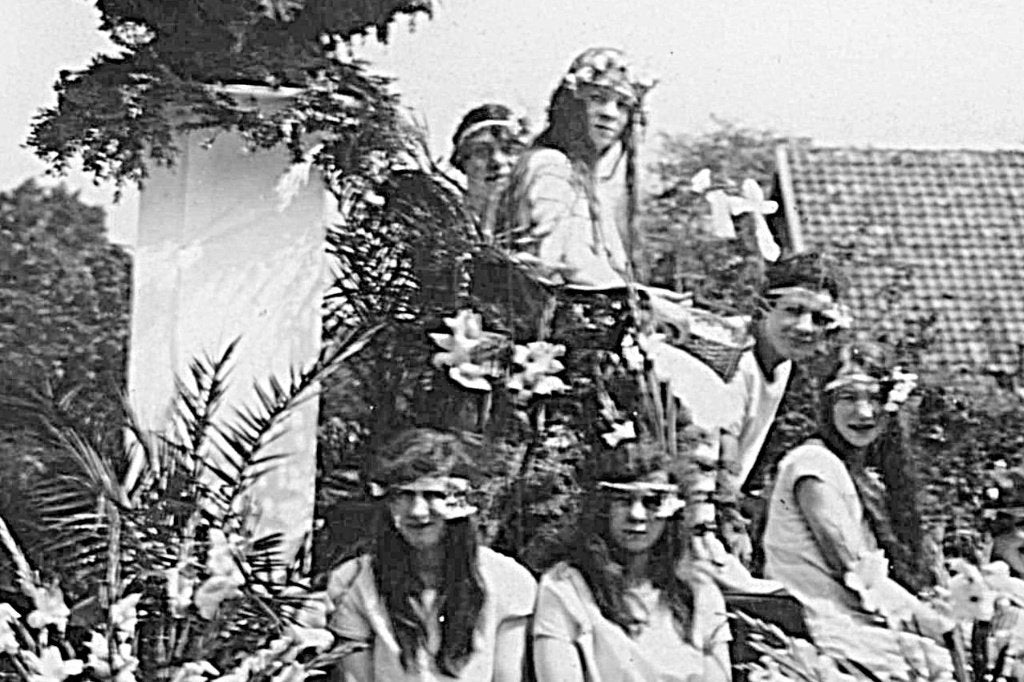 970208	Locatie onbekend	1927	Lentefeest	Niet Gelopen, Verzamelen, Ophalen of Verzenden, 1920 tot 1940, Ongelopen, Zeeland