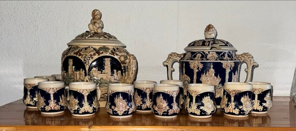 Duitse Punch Bowl Set met Kopjes, Blauw Zout Geglazuurd, Ophalen