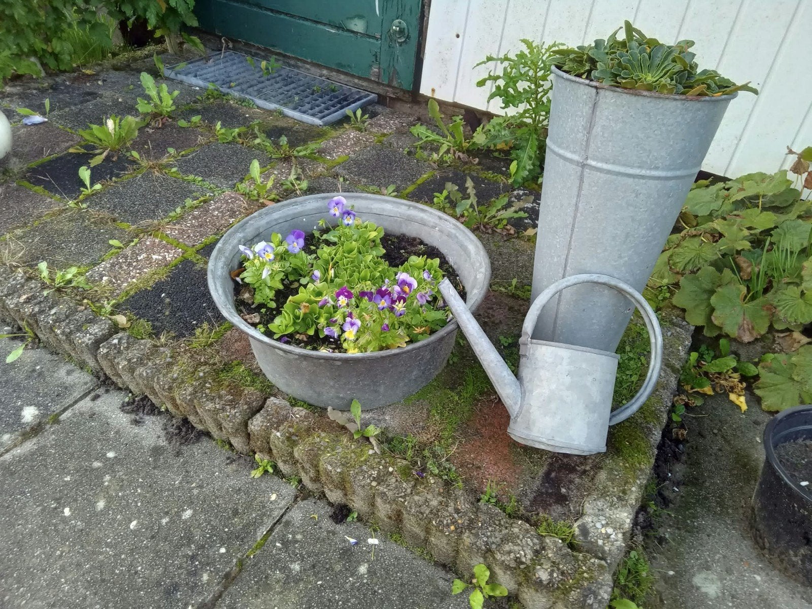 Zinken bakken en gieter, Tuin en Terras, Ophalen, Gebruikt, Gietijzer, Overige typen