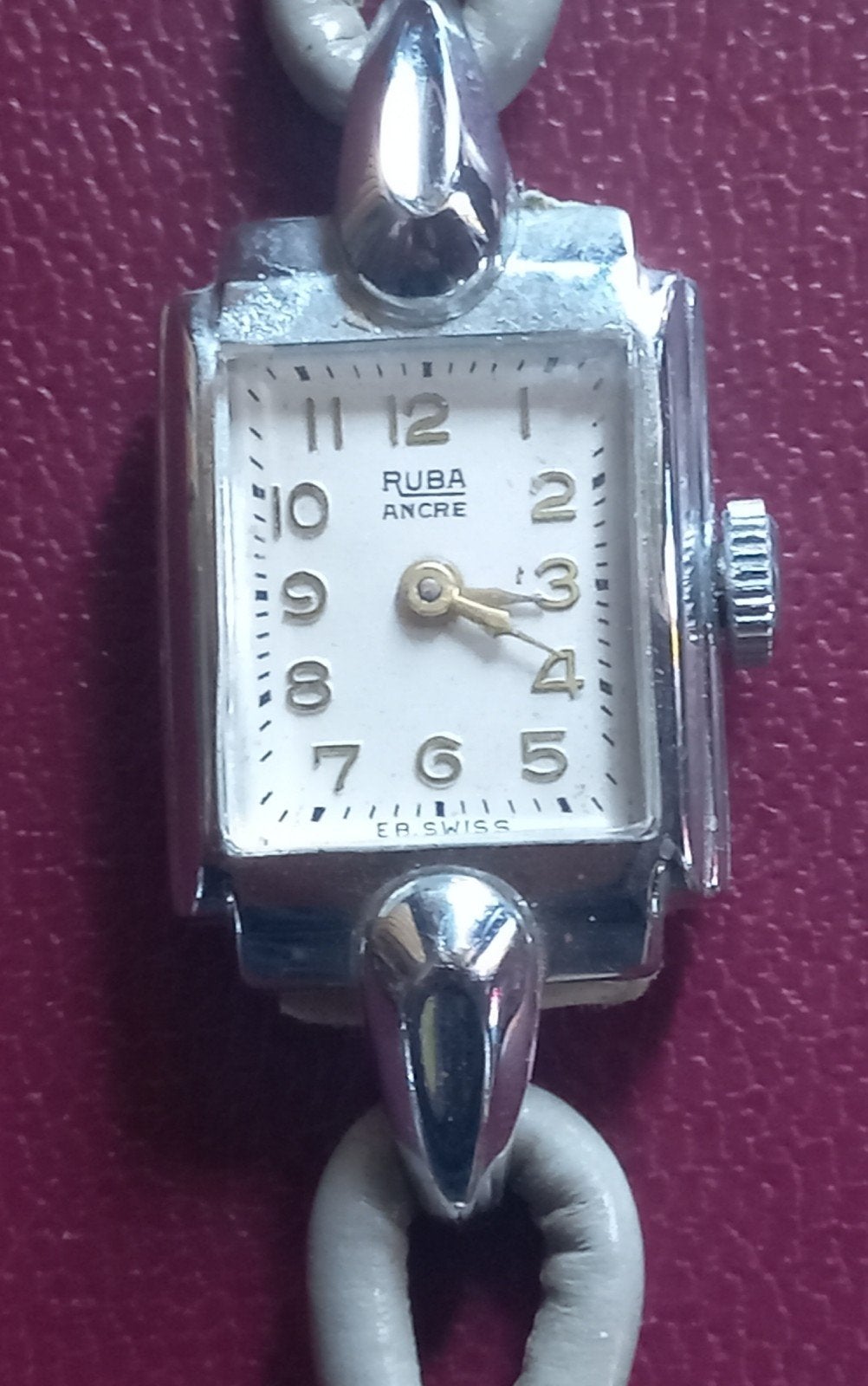Art deco dameshorloge nieuw uit oude voorraad, Ophalen of Verzenden, Staal, Overige merken, 1930 tot 1960