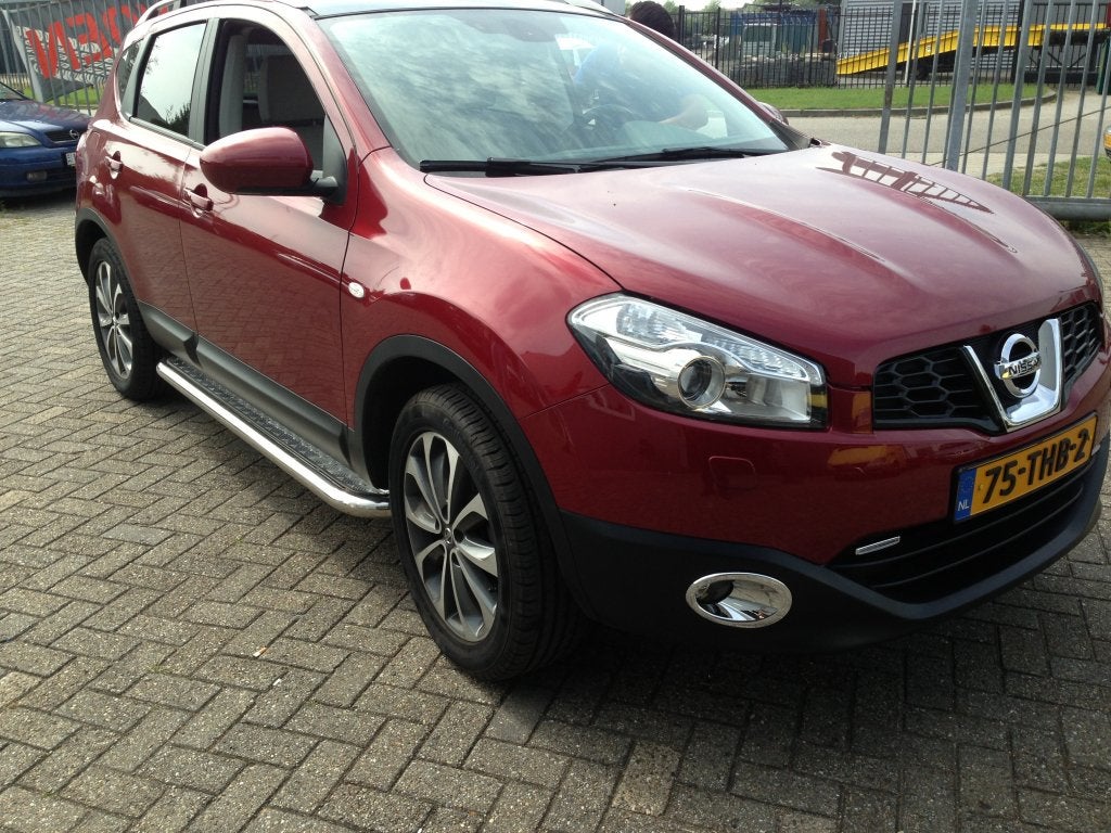 Nissan Qashqai JJ10E Sidebars met traanplaat, Niet ingevuld, Niet ingevuld, Niet ingevuld