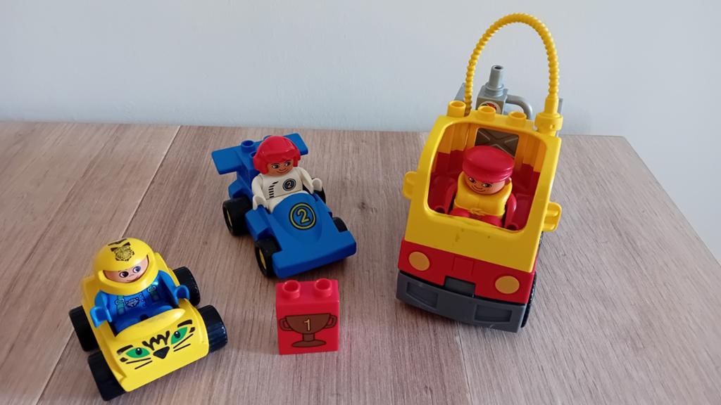 Duplo  race auto    vrachtwagen, Ophalen, Gebruikt, Duplo