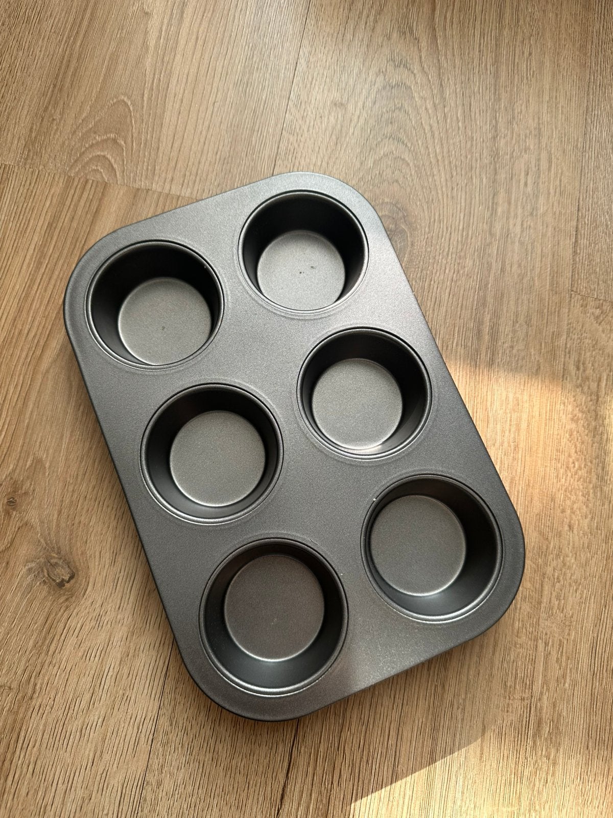 Bakvorm muffins en cupcakes, Hobby en Vrije tijd, Ophalen, Zo goed als nieuw, Cupcakes, Bakvorm