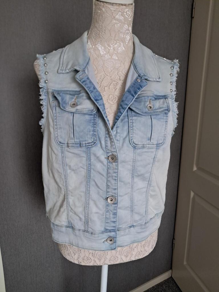 Bodywarmer Gilet Geisha NIEUW  Kleur : Blauw Maat : 44, Kleding | Dames, Bodywarmers, Geisha, Blauw, Maat 42/44 (L), Nieuw