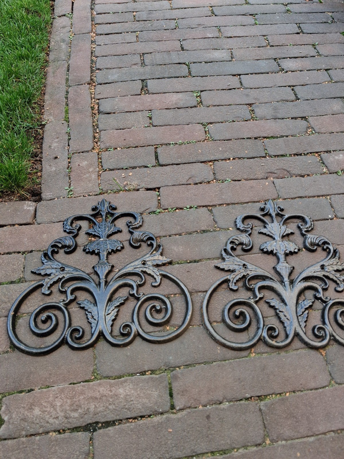 Set van 2 decoratieve smeedijzeren ornamenten, Ophalen