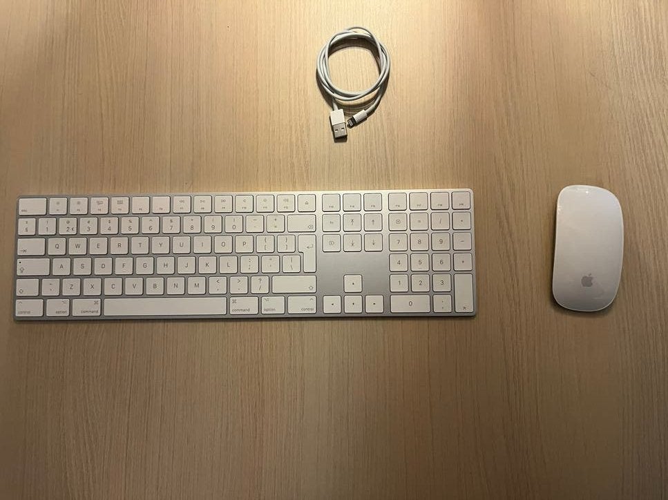 Apple Magic Keyboard en Magic Mouse 2 set, Rechtshandig, Muis, Toetsenbord en muis-set, Ophalen of Verzenden