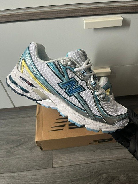 New Balance 740 Geel / Blauw (43,44,45), New Balance, Blauw, Nieuw, Ophalen of Verzenden