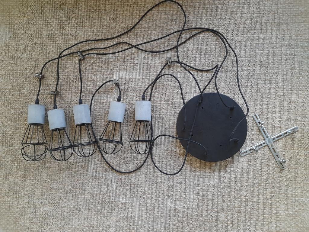 QAZQA Industriële Hanglamp 5-lichts - Beton & Metaal, Huis en Inrichting, Lampen | Hanglampen, 50 tot 75 cm, Overige materialen