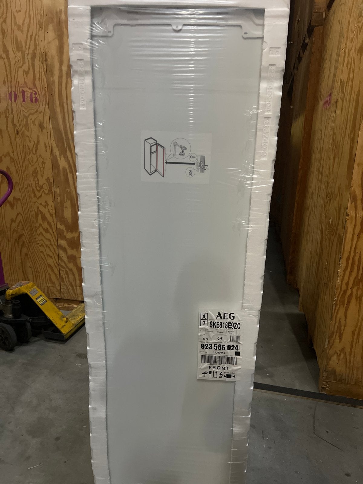 AEG SKE818E9ZC Koelkast - Nieuw in verpakking, Zonder vriesvak, 200 liter of meer, 60 cm of meer, Nieuw
