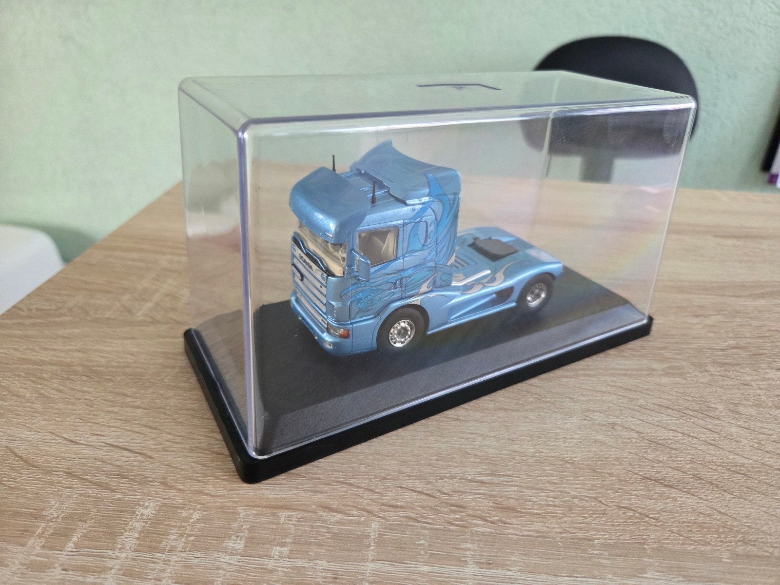 Tekno Svempas Shark, Ophalen of Verzenden, Zo goed als nieuw, Bus of Vrachtwagen, Tekno