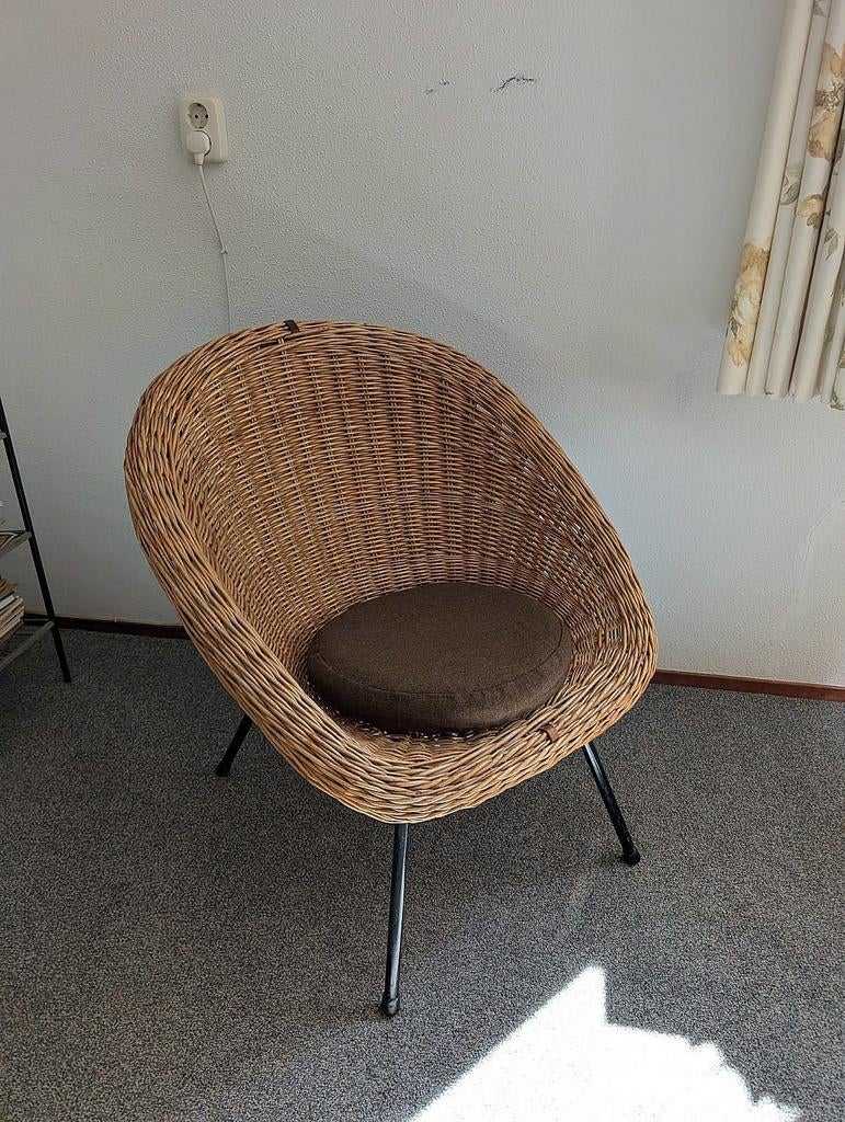 Rieten kuipstoel Dirk van Sliedregt Gebr Jonkers jaren 60, Ophalen, Vintage jaren 60, Gebruikt, Zwart