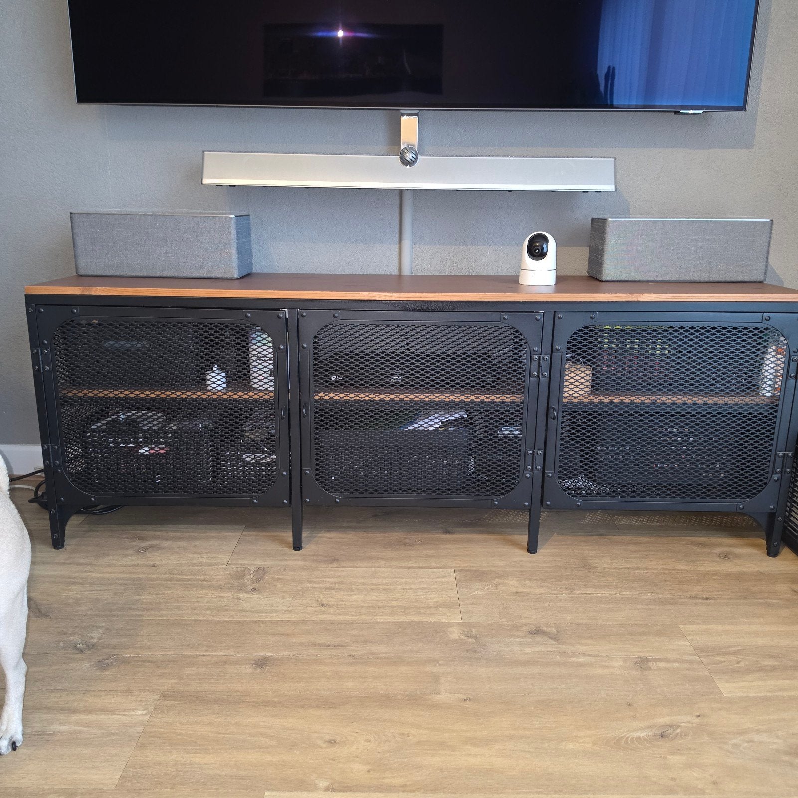 Industrieel tv meubel te koop, 100 tot 150 cm, Ophalen of Verzenden, Zo goed als nieuw, Minder dan 25 cm