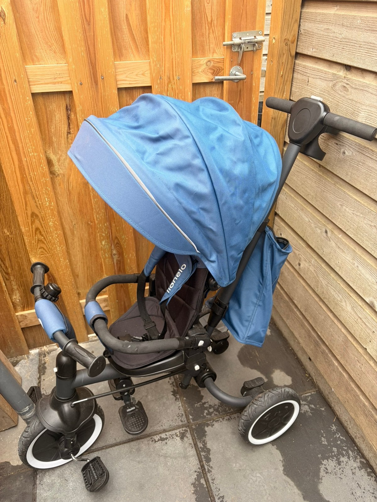 Lionelo luxe driewieler, Ophalen, Zo goed als nieuw