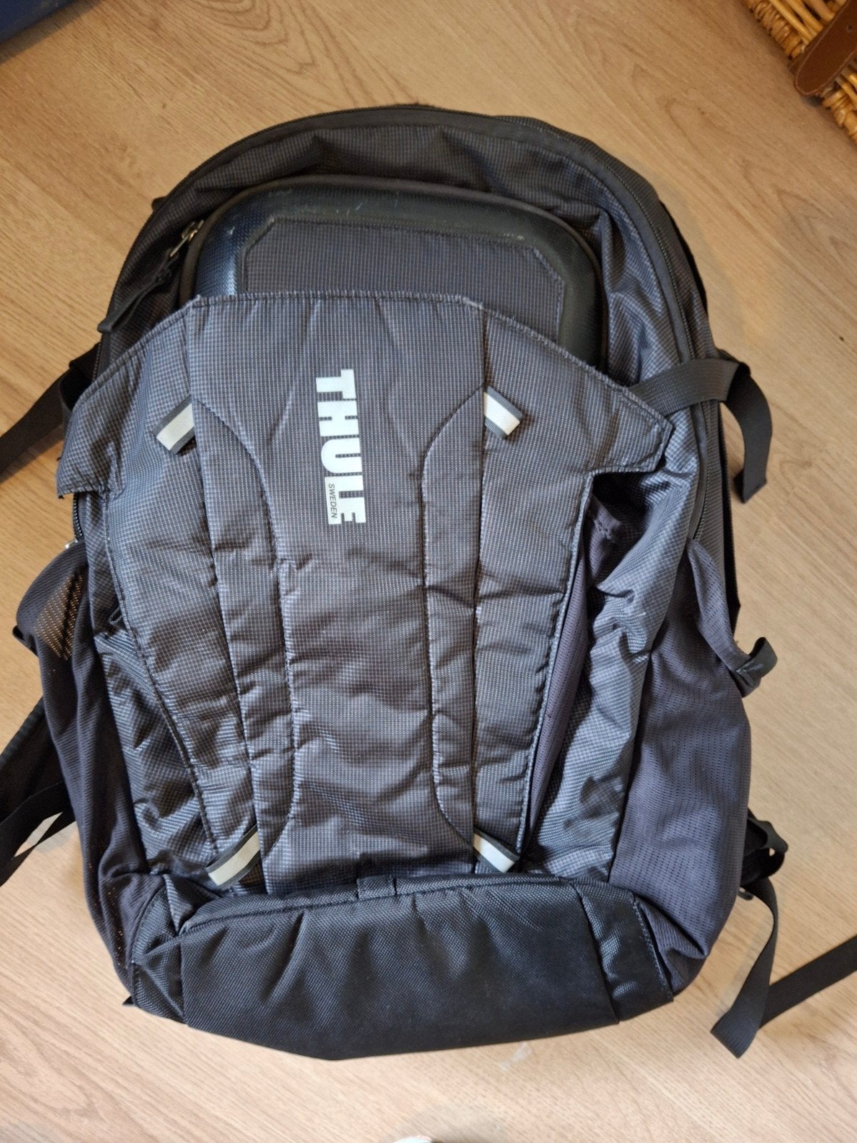 Thule Laptoptas - Goede Staat, Ophalen of Verzenden, Zo goed als nieuw, Zwart, Rugzak