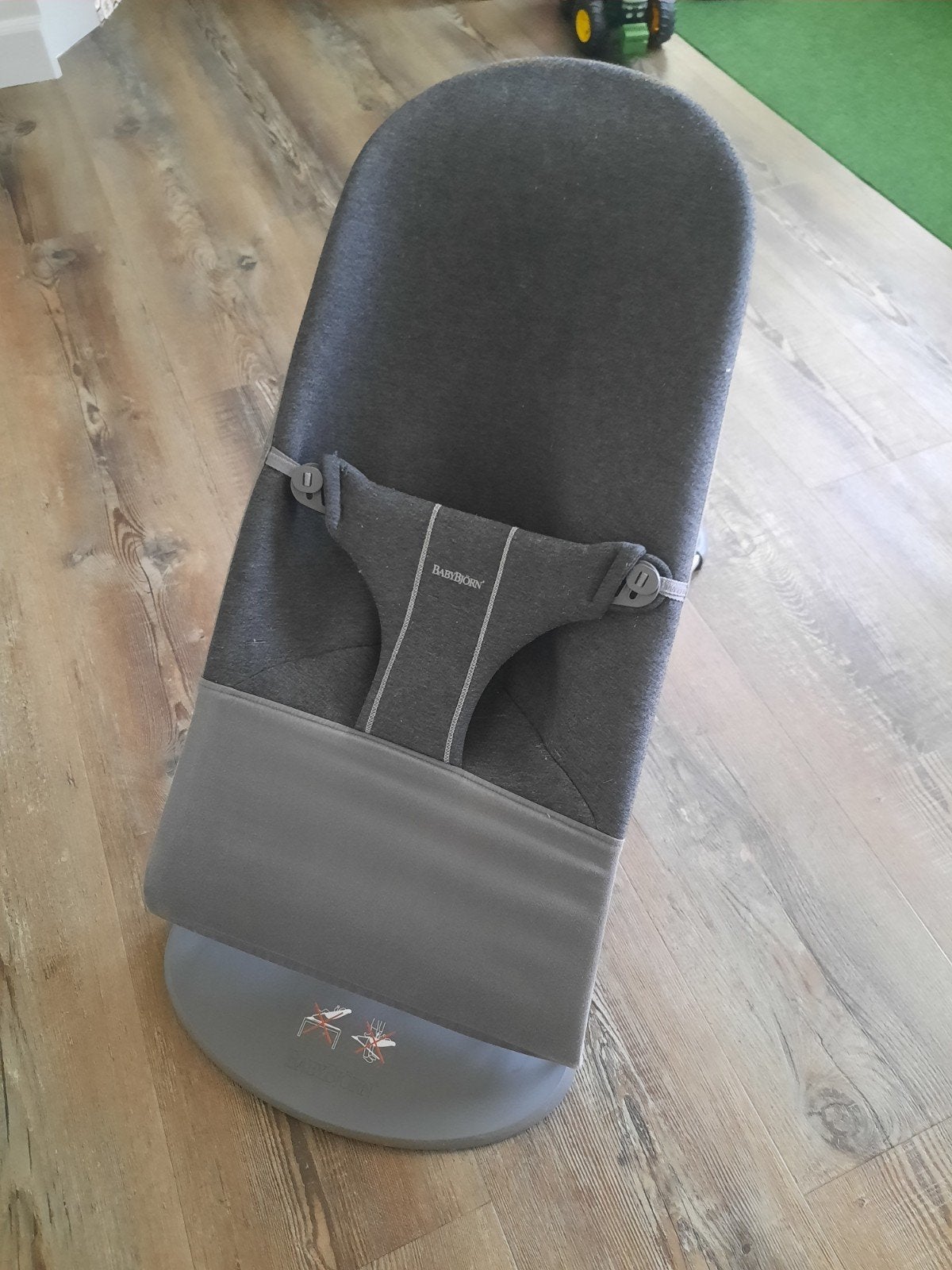 BabyBjörn Wipstoel Bliss Jersey Houtskool Grijs / Antraciet, Kinderen en Baby's, Wipstoeltjes, Gebruikt, Verstelbaar, Wipstoel