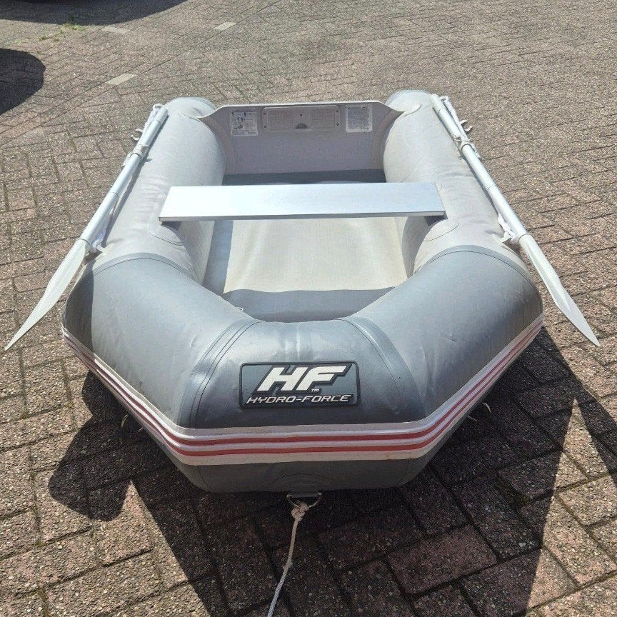 Leuke hydri force boot te koop ideeal voor 2-3 personen, Watersport en Boten, Ophalen, Gebruikt