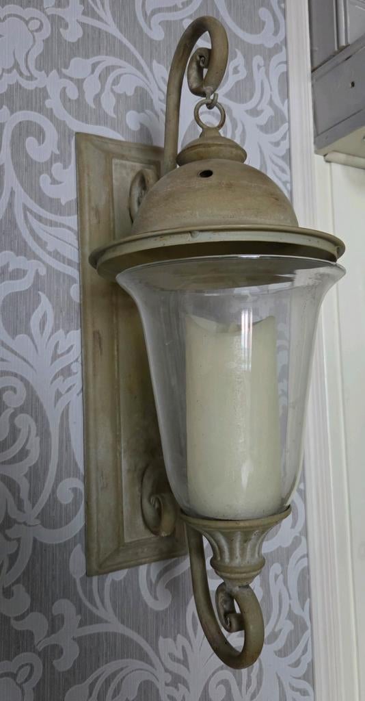 Prachtige Landelijke Wand / Windlicht van Riverdale, Huis en Inrichting, Lampen | Kroonluchters, Ophalen, Metaal