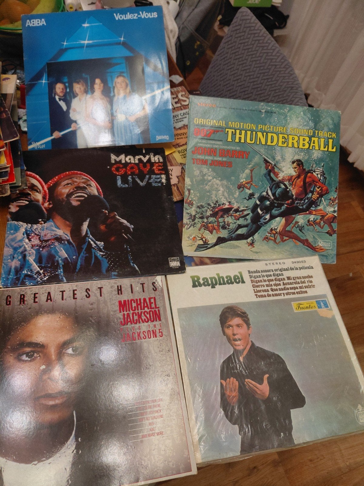 LP 148 stuks met mooie titels in goede staat!
