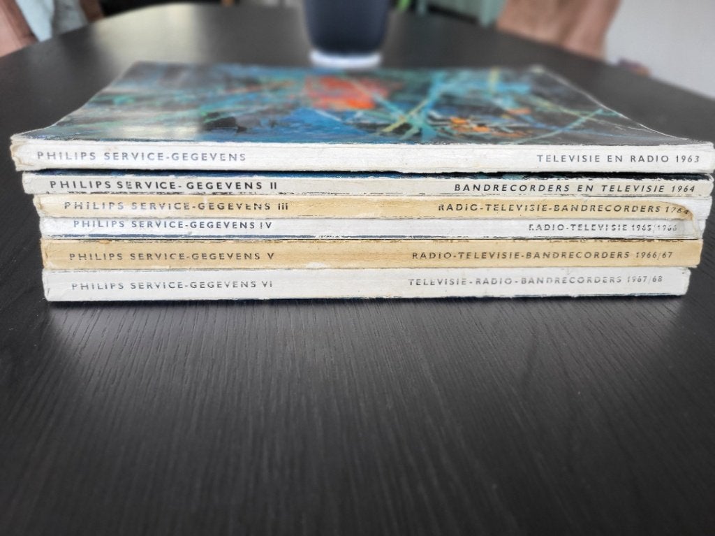 6 Philips Service gegevens boeken 60-tiger jaren Radio Tv Bn, Ophalen of Verzenden, Gebruikt