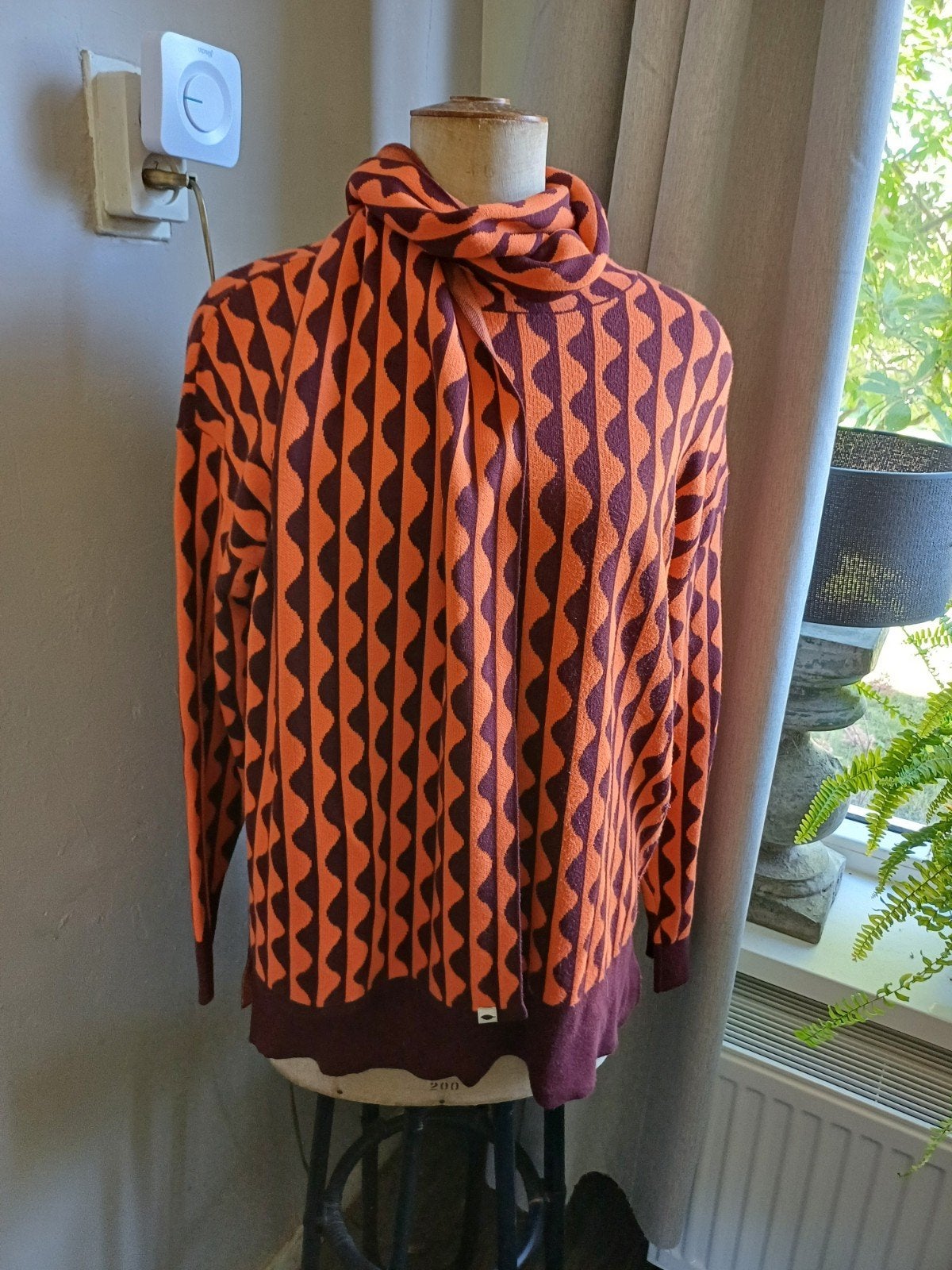 Surkana Trui met Sjaal - Oranje/Bordeaux Print - Maat XL, Maat 46/48 (XL) of groter, Oranje, Ophalen of Verzenden, Zo goed als nieuw