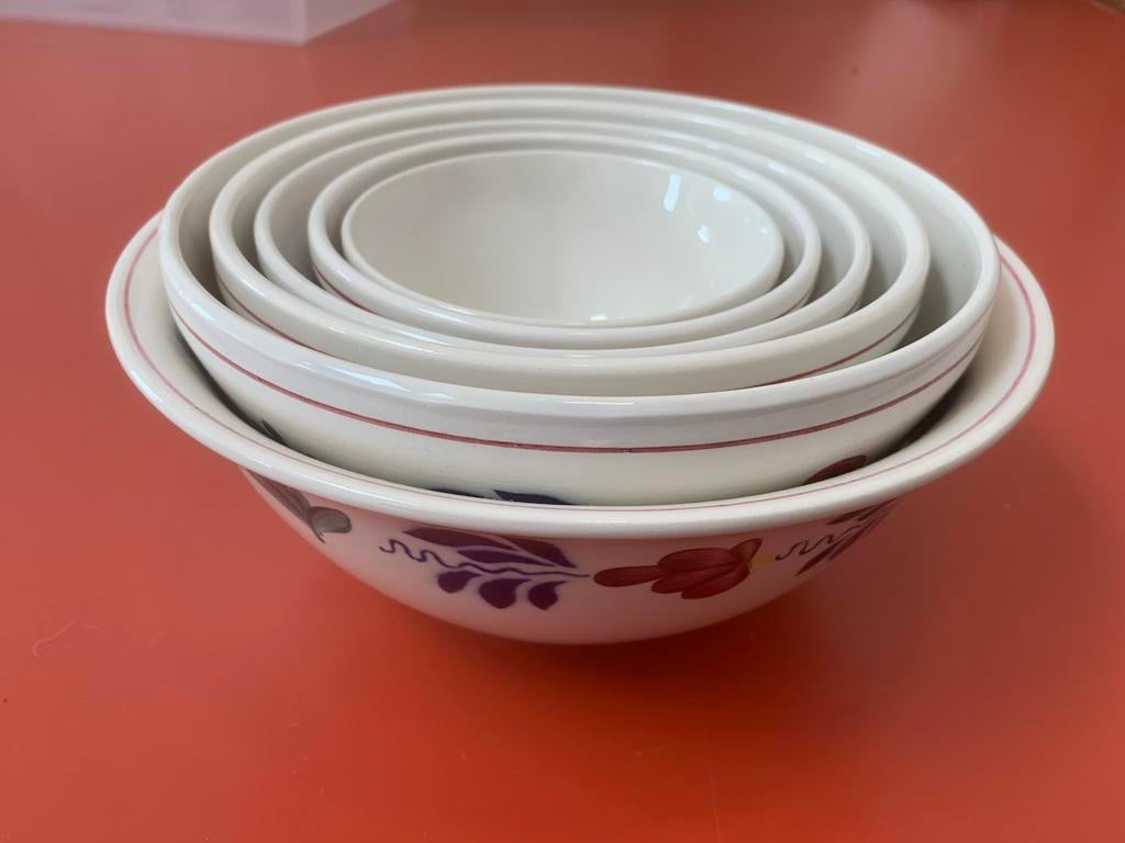 Boerenbont nestschalen set van 6 - Villeroy en Boch, Gebruikt, Keramiek, Ophalen of Verzenden, Schaal of Schalen