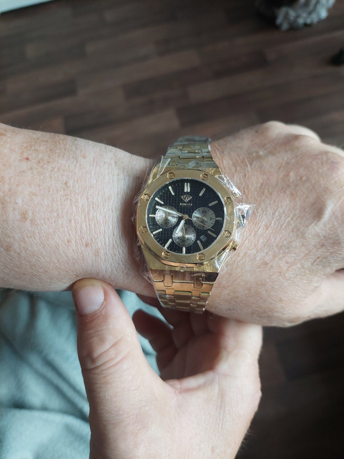 Te koop 4 splinternieuwe  hodler watches  klokken.super mooi, Sieraden, Tassen en Uiterlijk, Horloges | Heren, Overige merken