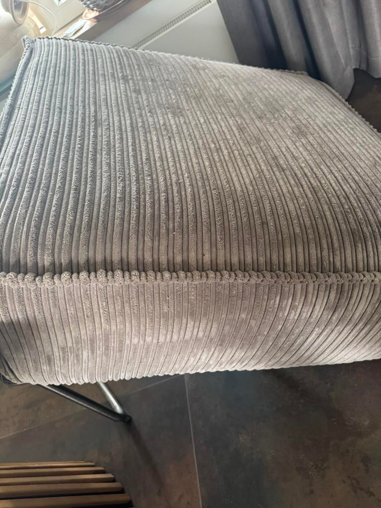 Hocker fluweel rib, Gebruikt, Eenpersoons, 75 tot 100 cm, Ophalen of Verzenden
