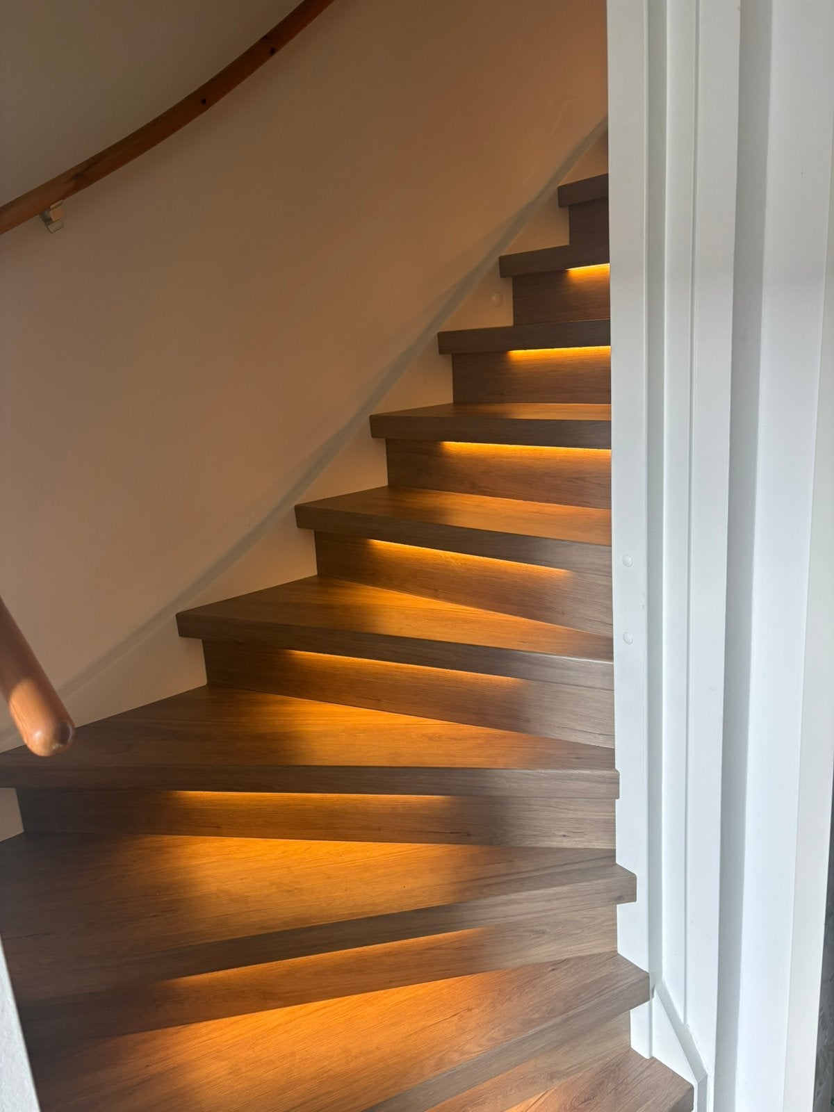 Foto 9 van Traprenovatie | €1500 | All incl | Geen aanbetaling!. Tot 15