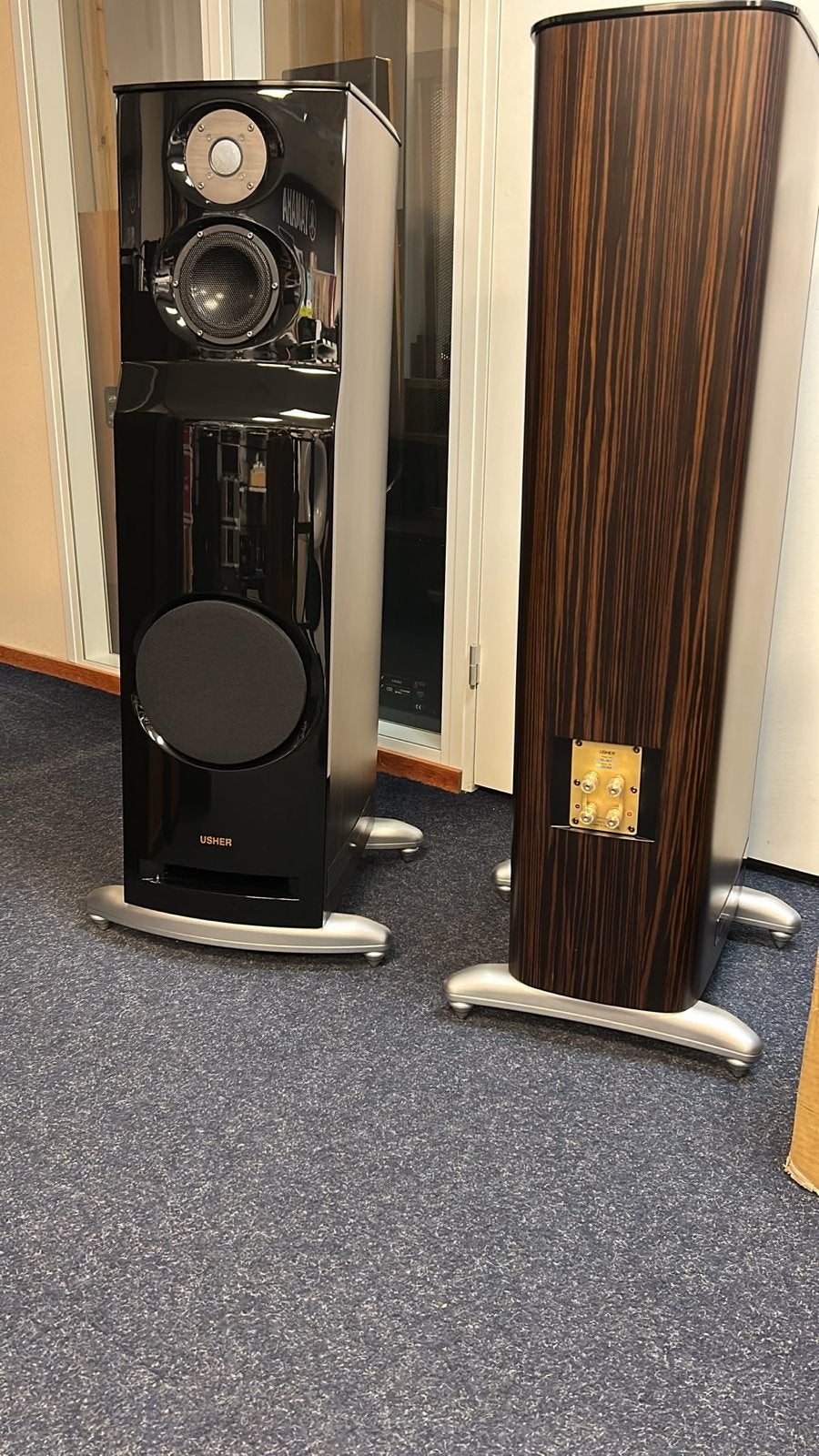 Usher ML-801 Vloerstaande High-End Luidsprekers (Demo), Vloerstaande luidspreker, ., Zo goed als nieuw, .