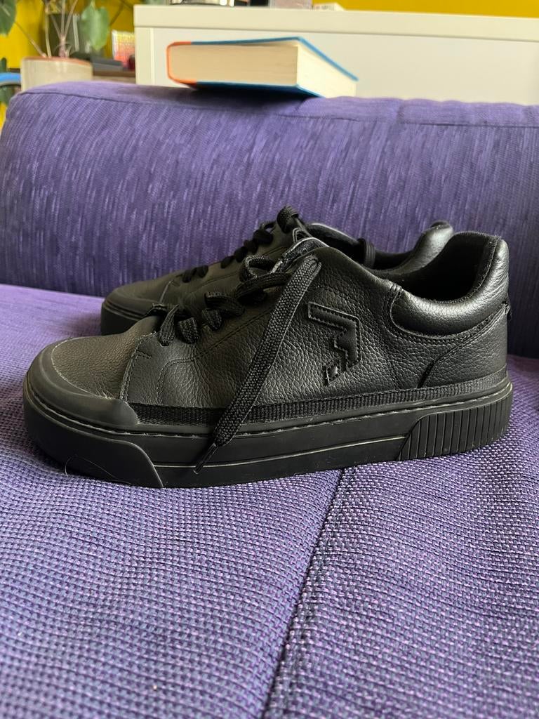 Wyde Barefoot shoes, Zwart, Ophalen of Verzenden, Sneakers of Gympen, Zo goed als nieuw